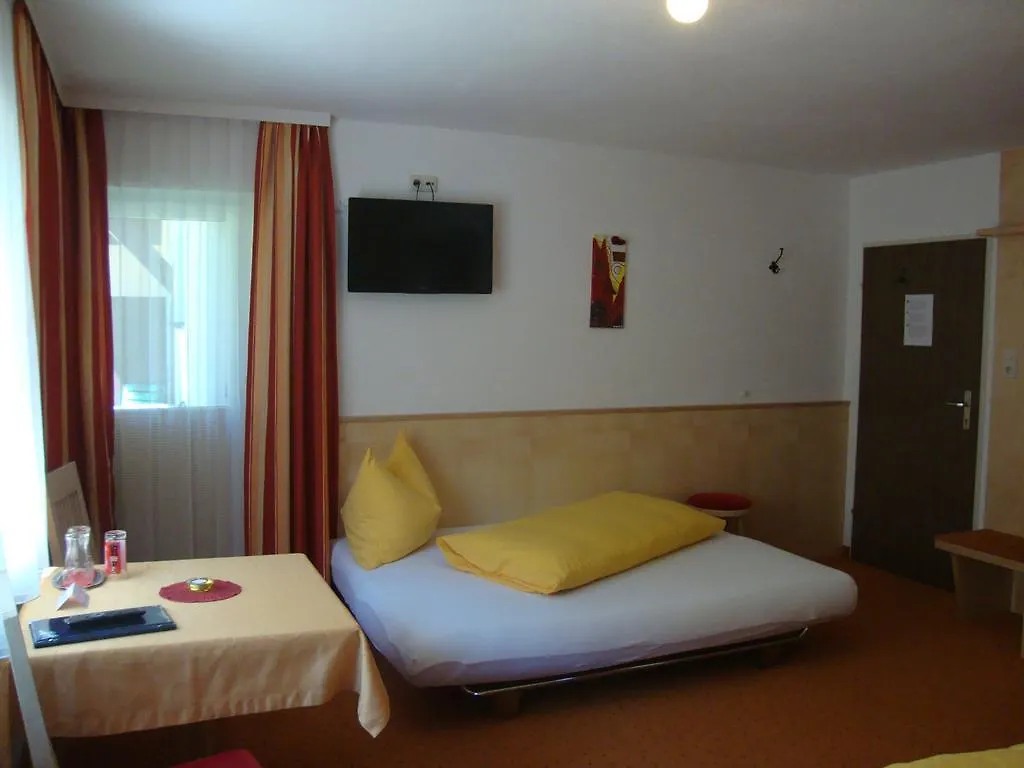 Haus Sonnschein Bed & Breakfast Solden 4*,  Austria
