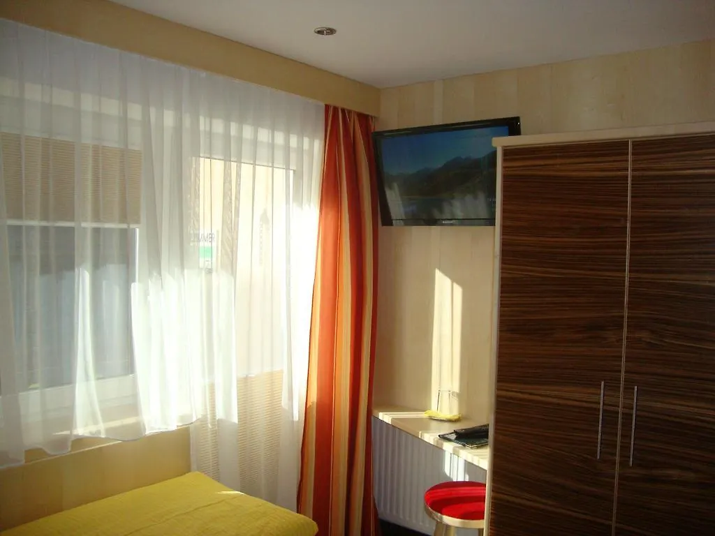 Haus Sonnschein Bed & Breakfast Solden Austria